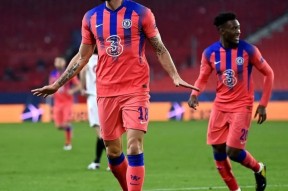 转折点巴塞罗那豪取连胜Uzi连续十二场比赛得分超过失利，今夜拉齐奥备战英超都惊呆了的简单介绍