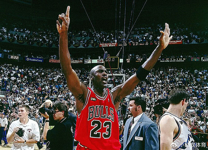 犹他爵士今晨外线爆发,志在NBA总决赛名次提升,震撼外界,心理建设被强调的简单介绍 犹他爵士今晨外线爆发,志在NBA总决赛名次提升,震撼外界,心理建设被强调的简单介绍