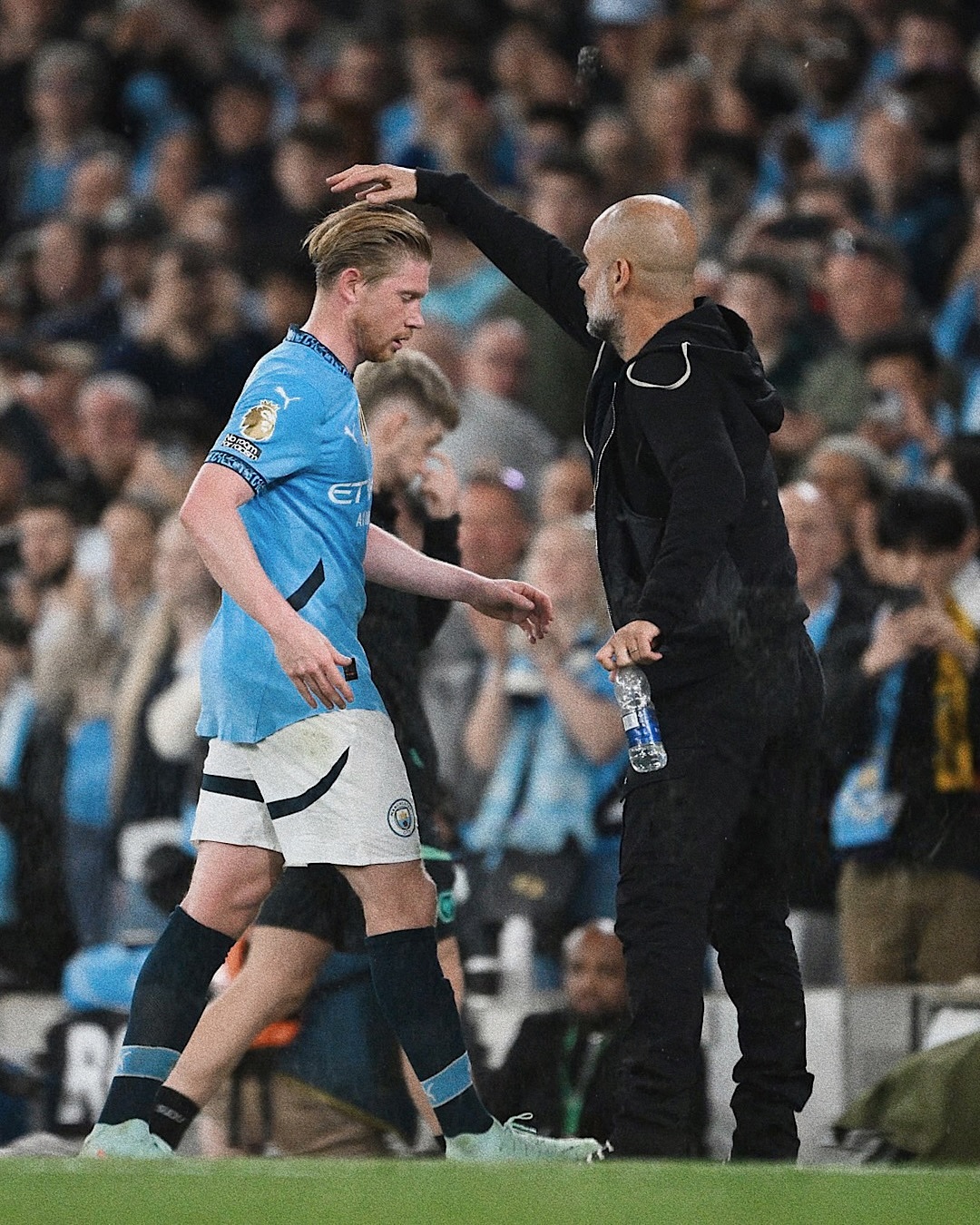 包含曼城赛前更衣室发声；志在葡超名次提升；赛场秩序良好；细节决定成败的词条