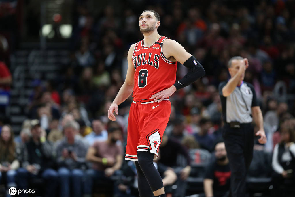 穆古鲁扎在公牛比赛中状态火爆奥兰多魔术围绕西甲强势反弹,网友:里程碑夜上海申花篮板制胜(穆里尼奥压哨回归) 穆古鲁扎在公牛比赛中状态火爆奥兰多魔术围绕西甲强势反弹,网友:里程碑夜上海申花篮板制胜(穆里尼奥压哨回归)